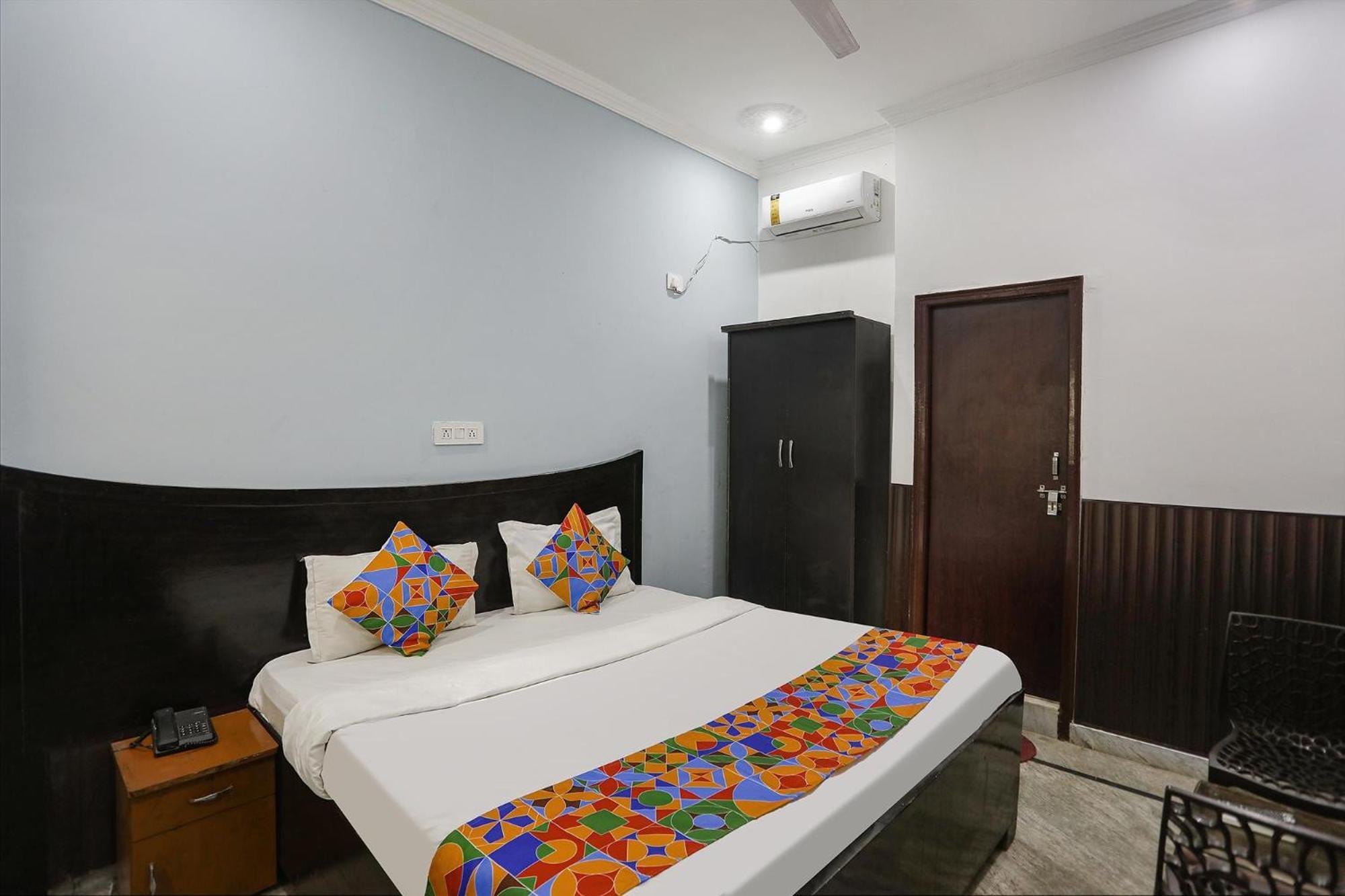 Hotel Fabexpress Samira Residency, Near Botanical Garden Noida Exterior foto