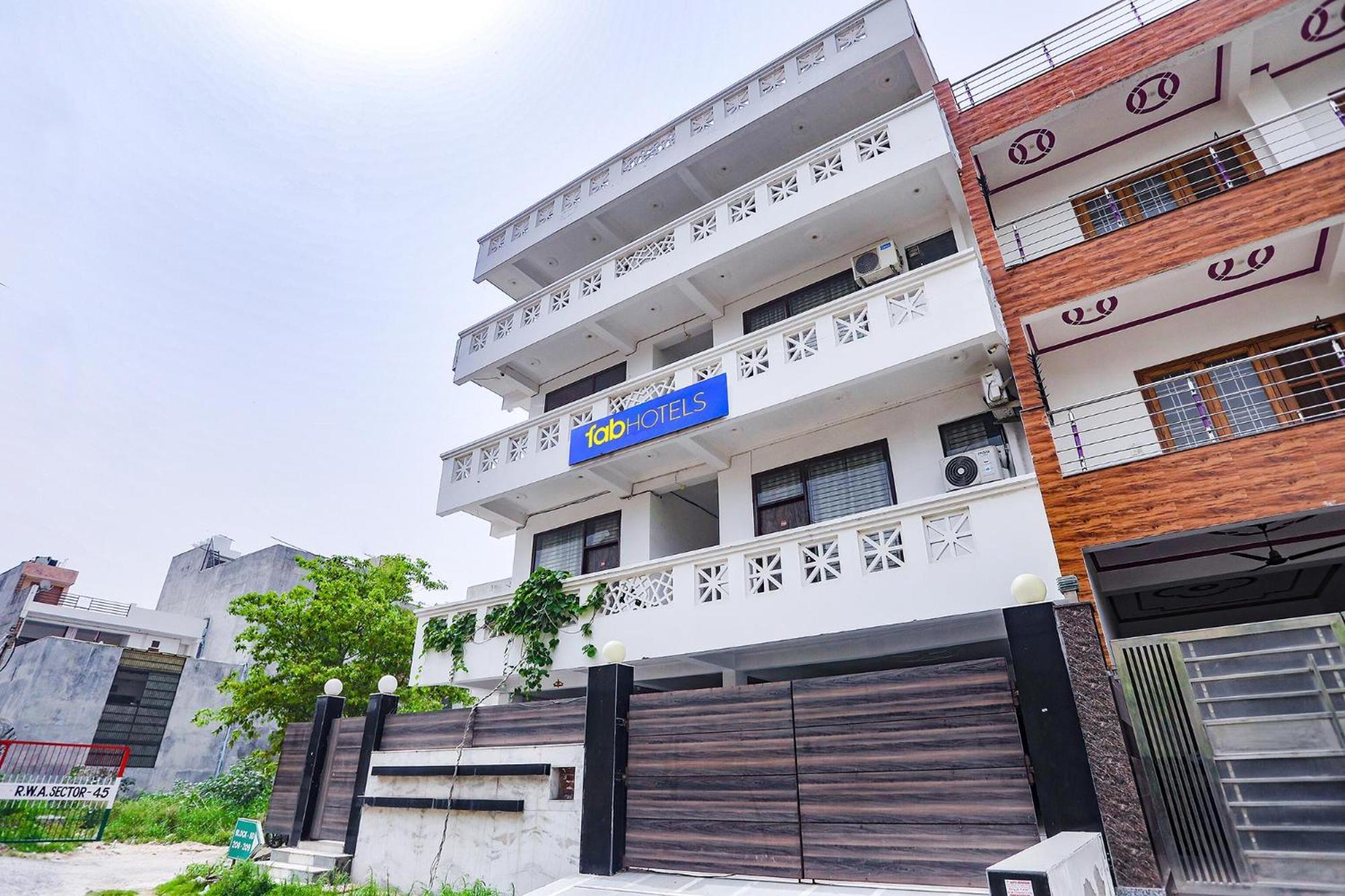 Hotel Fabexpress Samira Residency, Near Botanical Garden Noida Exterior foto