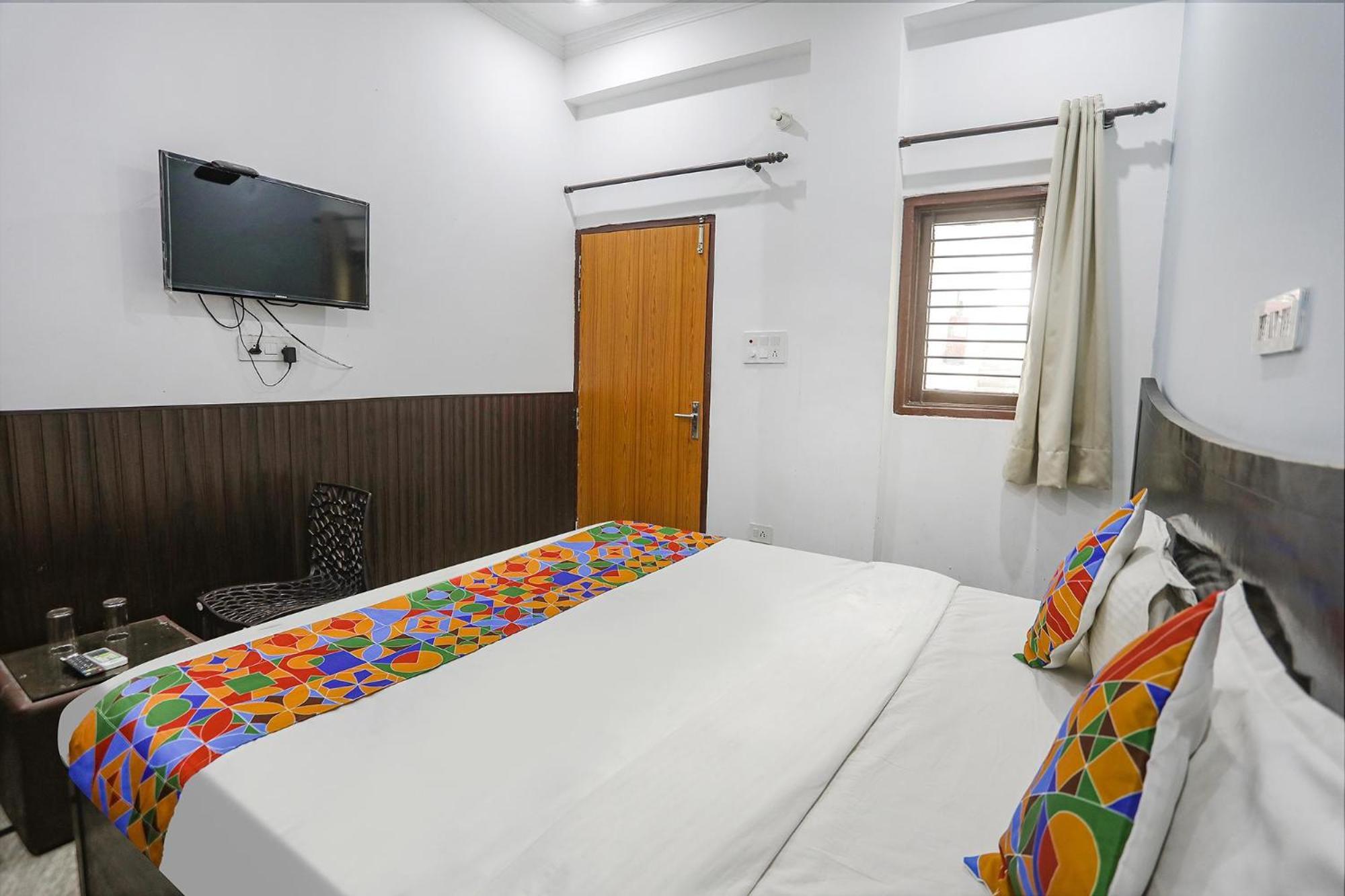 Hotel Fabexpress Samira Residency, Near Botanical Garden Noida Exterior foto